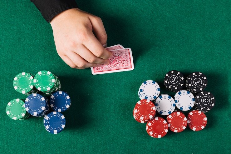 Bagan tingkat loyalitas overcooked menampilkan manfaat progresif dari Member hingga Diamond